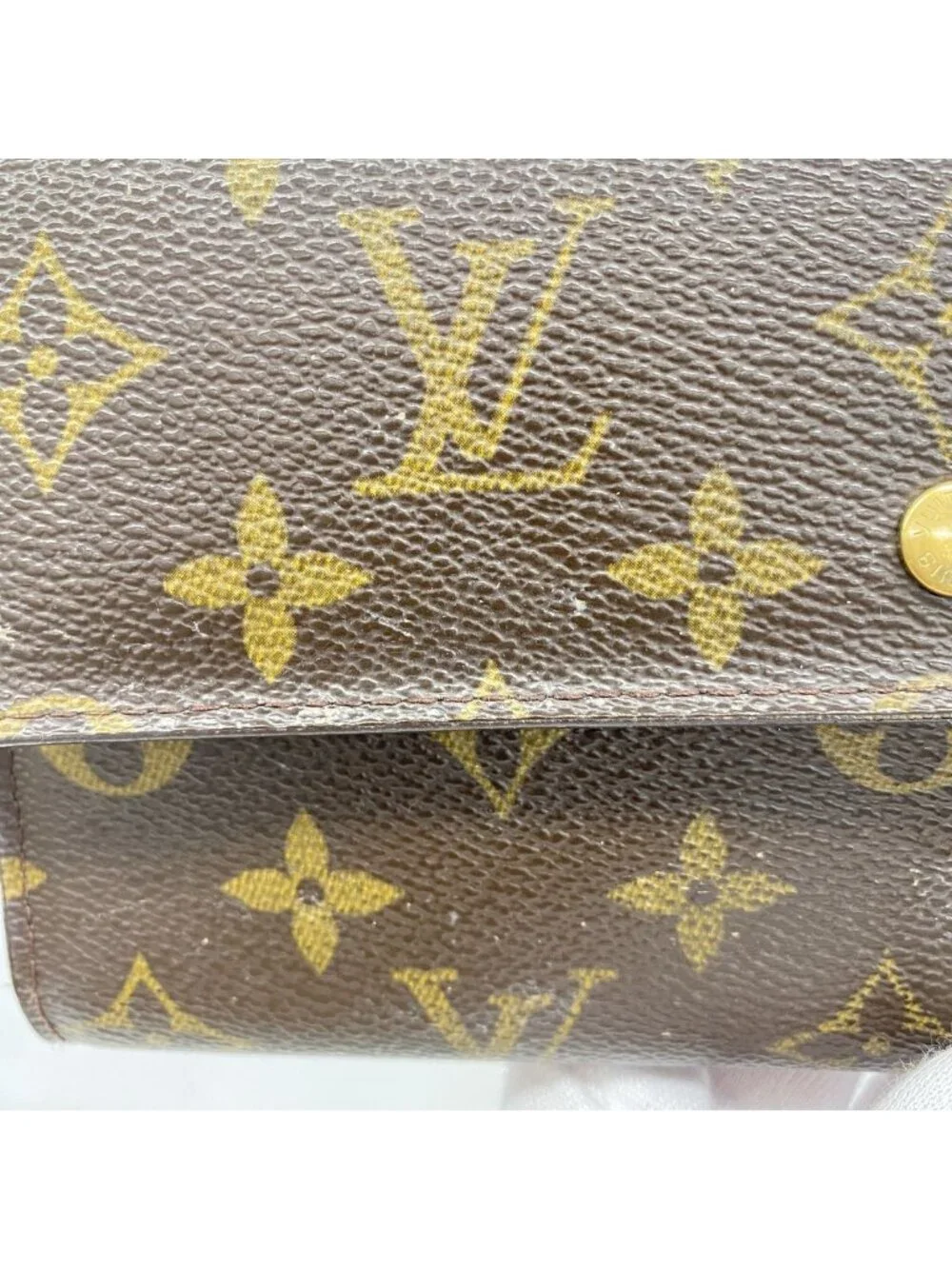 Louis Vuitton Trifold Wallet Monogram Portefeuille International Brown